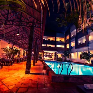 3* Отель Plaza